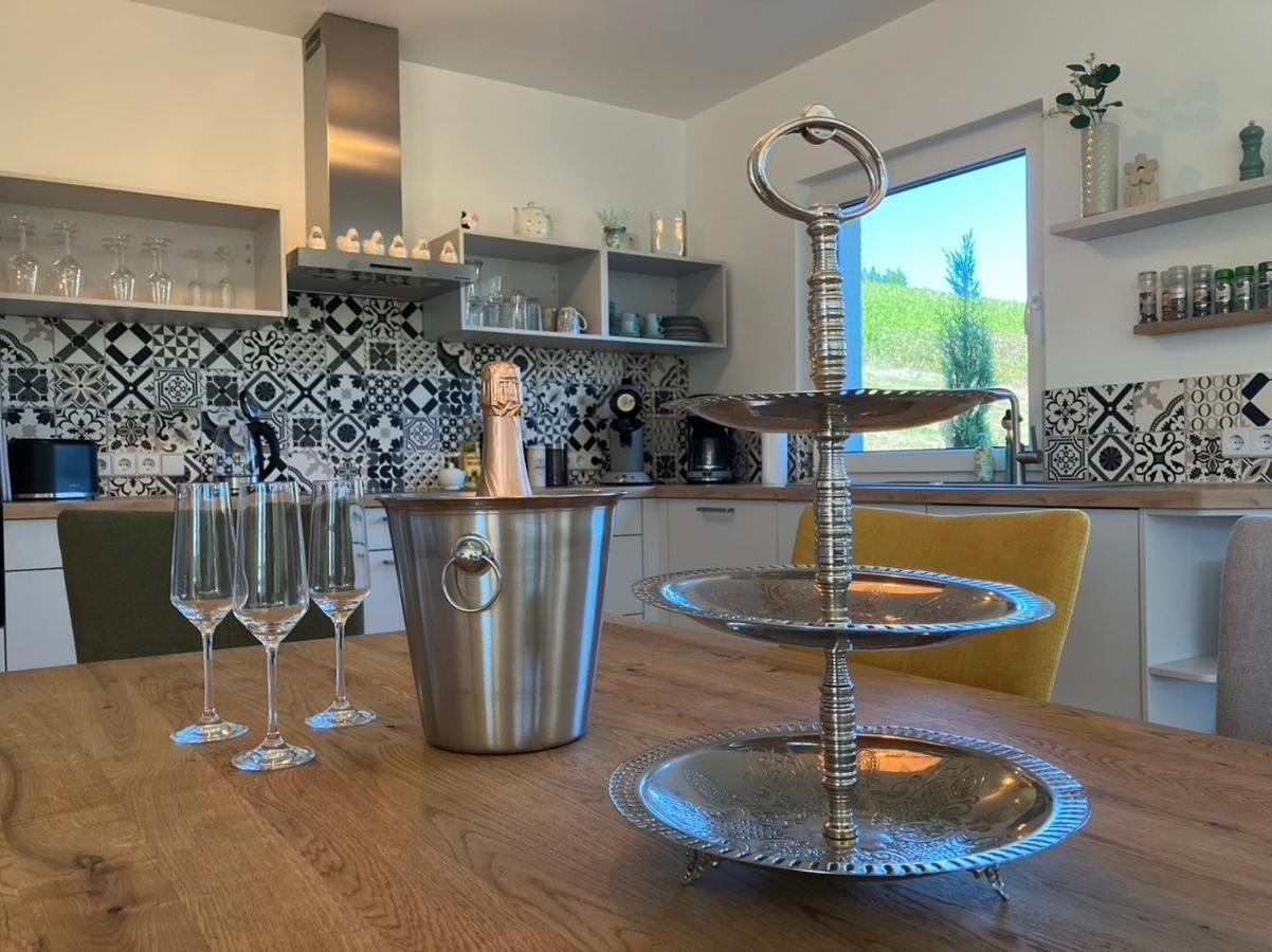 Neu - Premium-Ferienhaus Mosel-Sonne Traben-Trarbach Exteriör bild